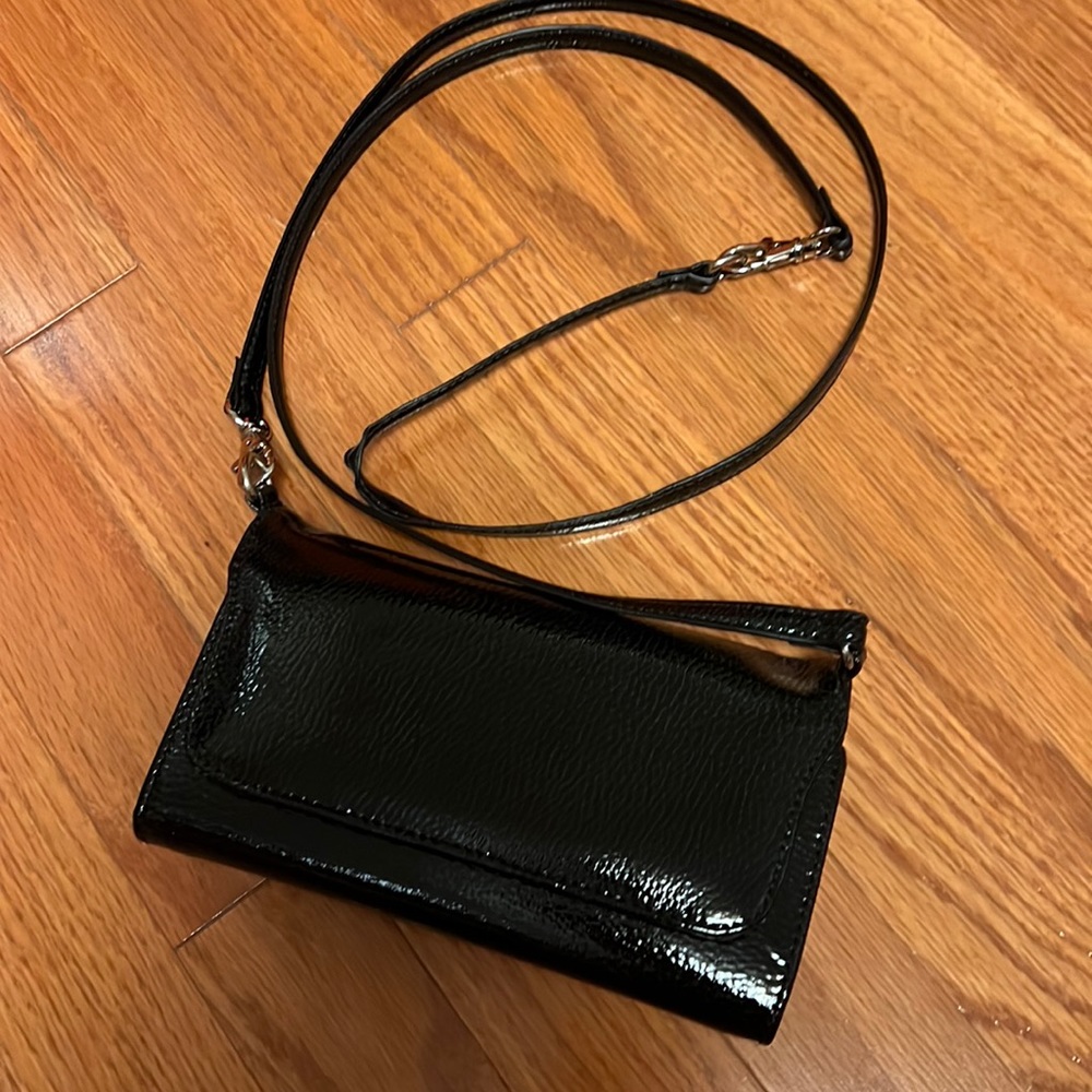 Hobo brand black bag that transforms plus ample space